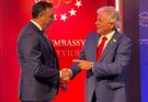 Albisu participó de la celebración por los 250 años de la independencia de EE. UU. e invitó al embajador a visitar Salto